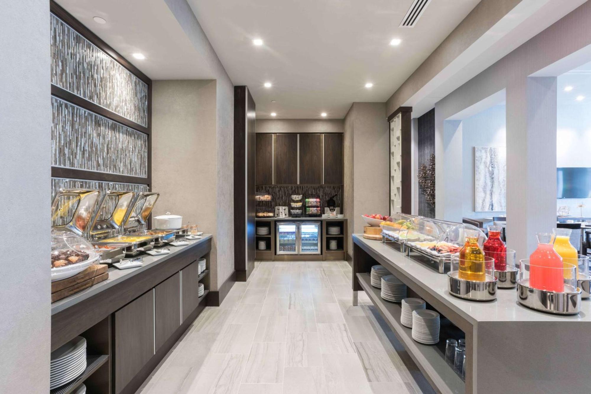 Hilton Garden Inn Foxborough Patriot Place Eksteriør bilde