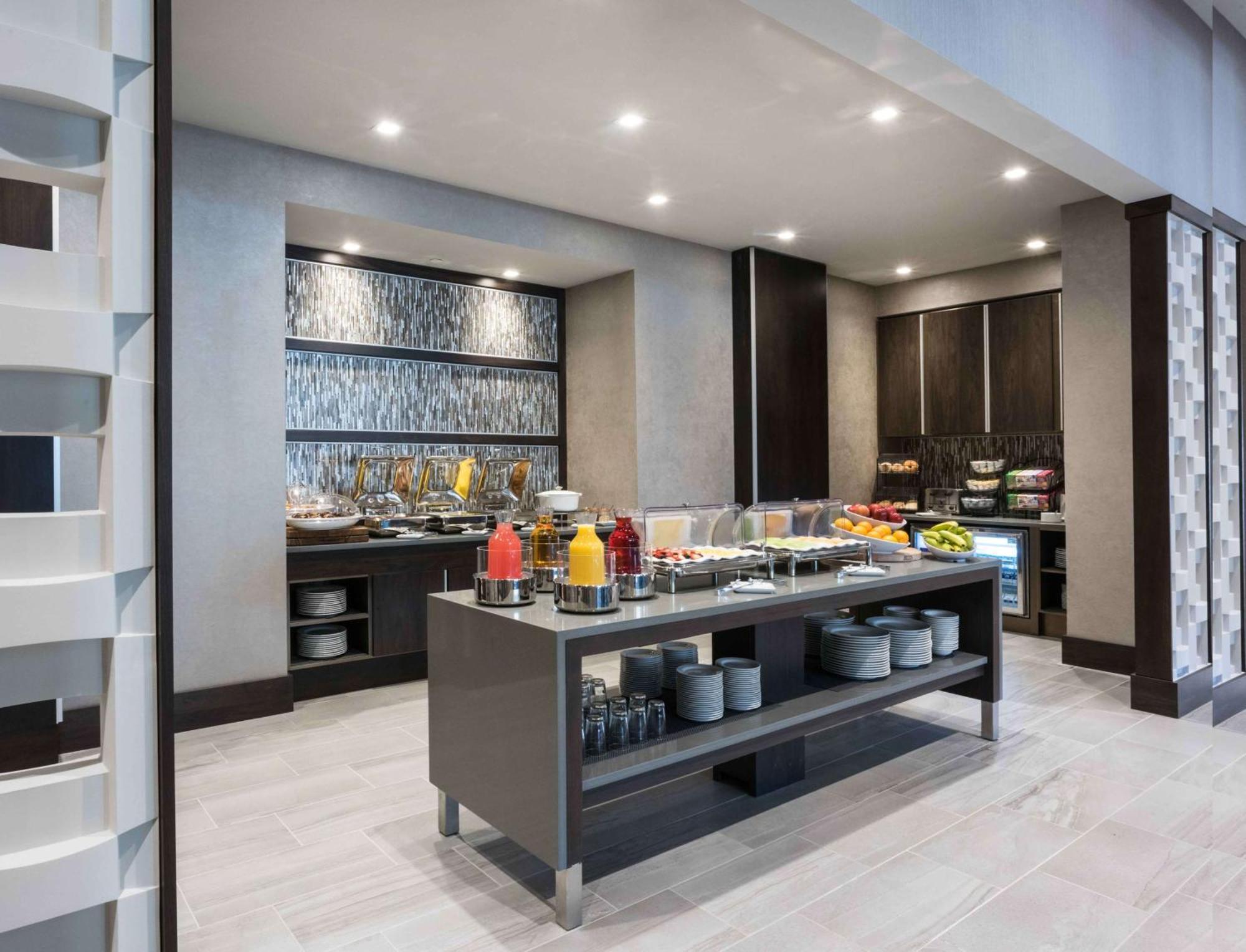 Hilton Garden Inn Foxborough Patriot Place Eksteriør bilde